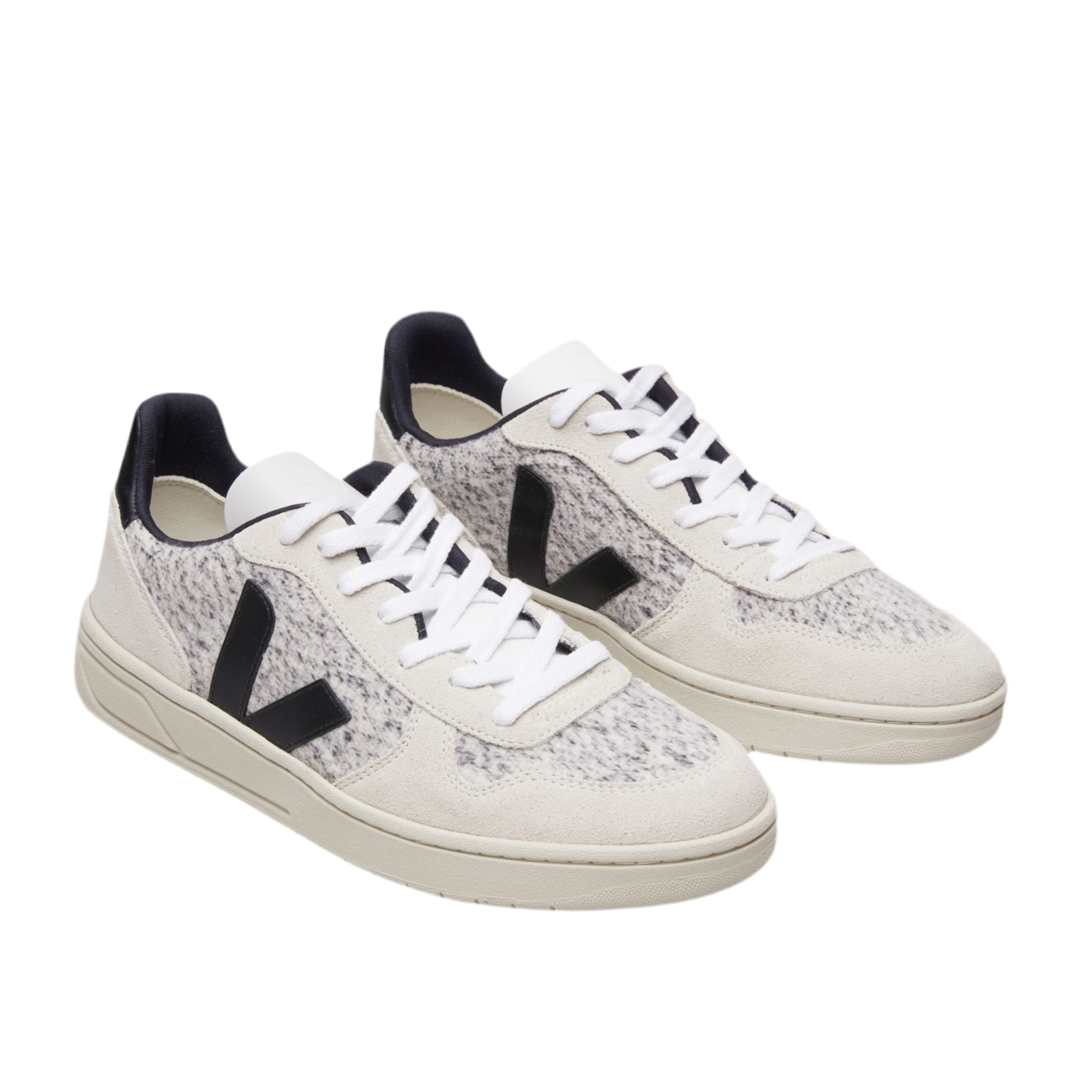 Veja Women V-10 - Snow Black