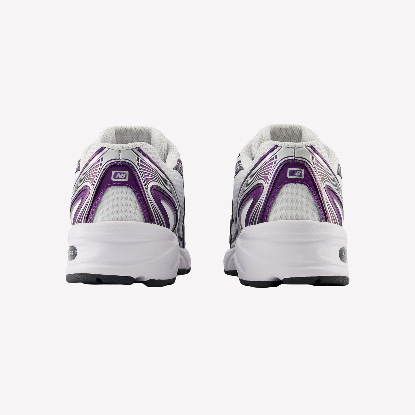 New Balance Women 740 - Concord Grape White