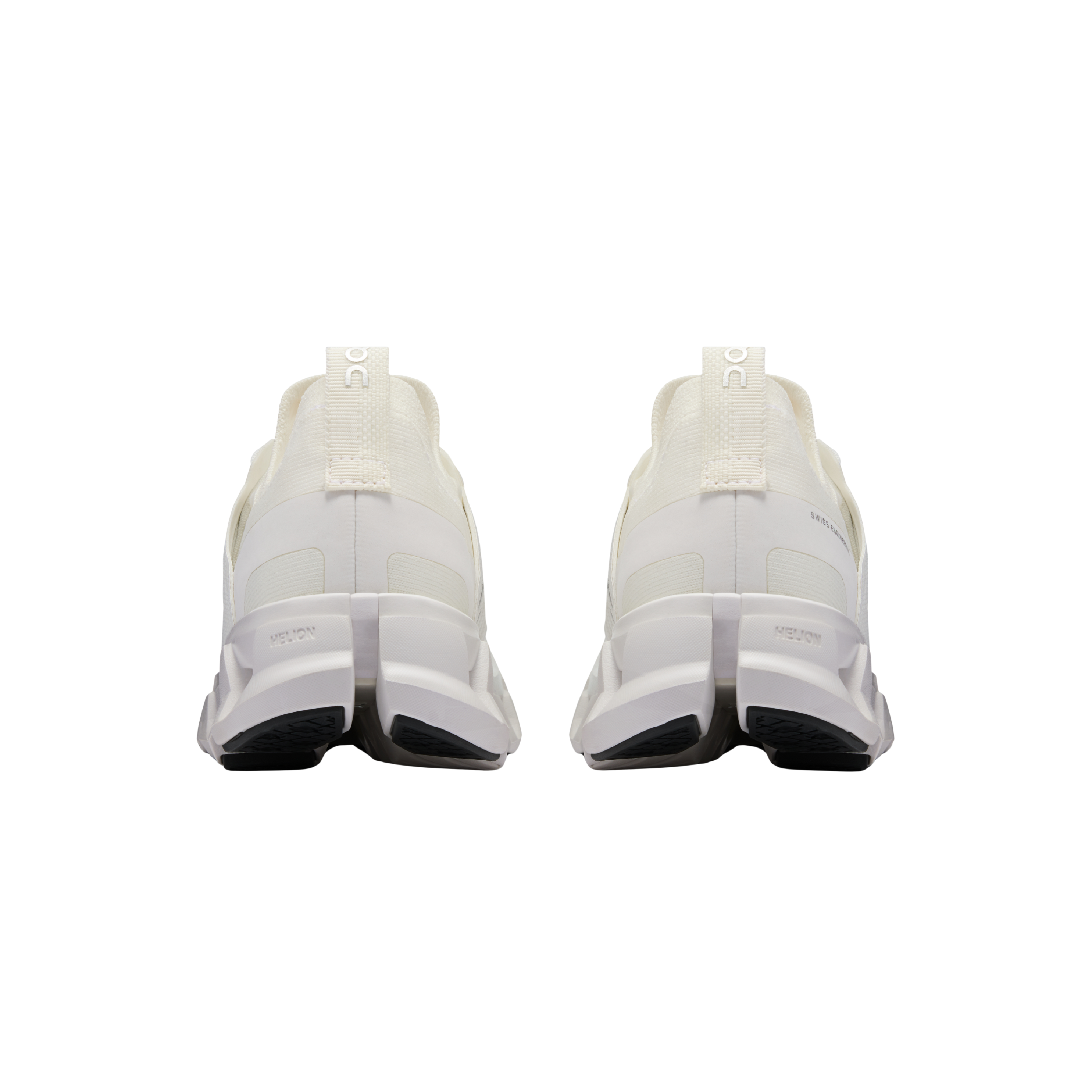 ON Women Cloudswift 4 - White