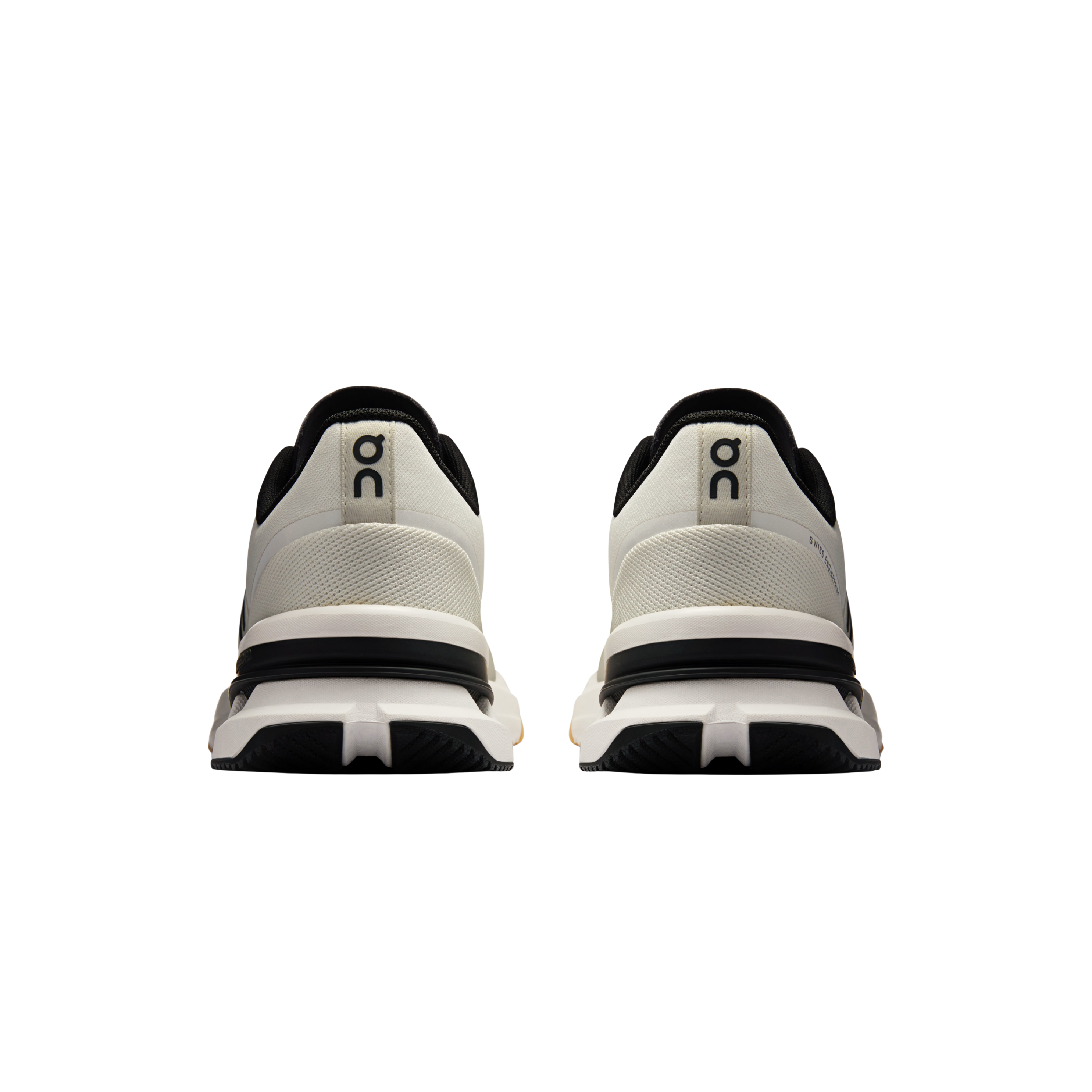 ON Men Cloudpulse Pro - White Black