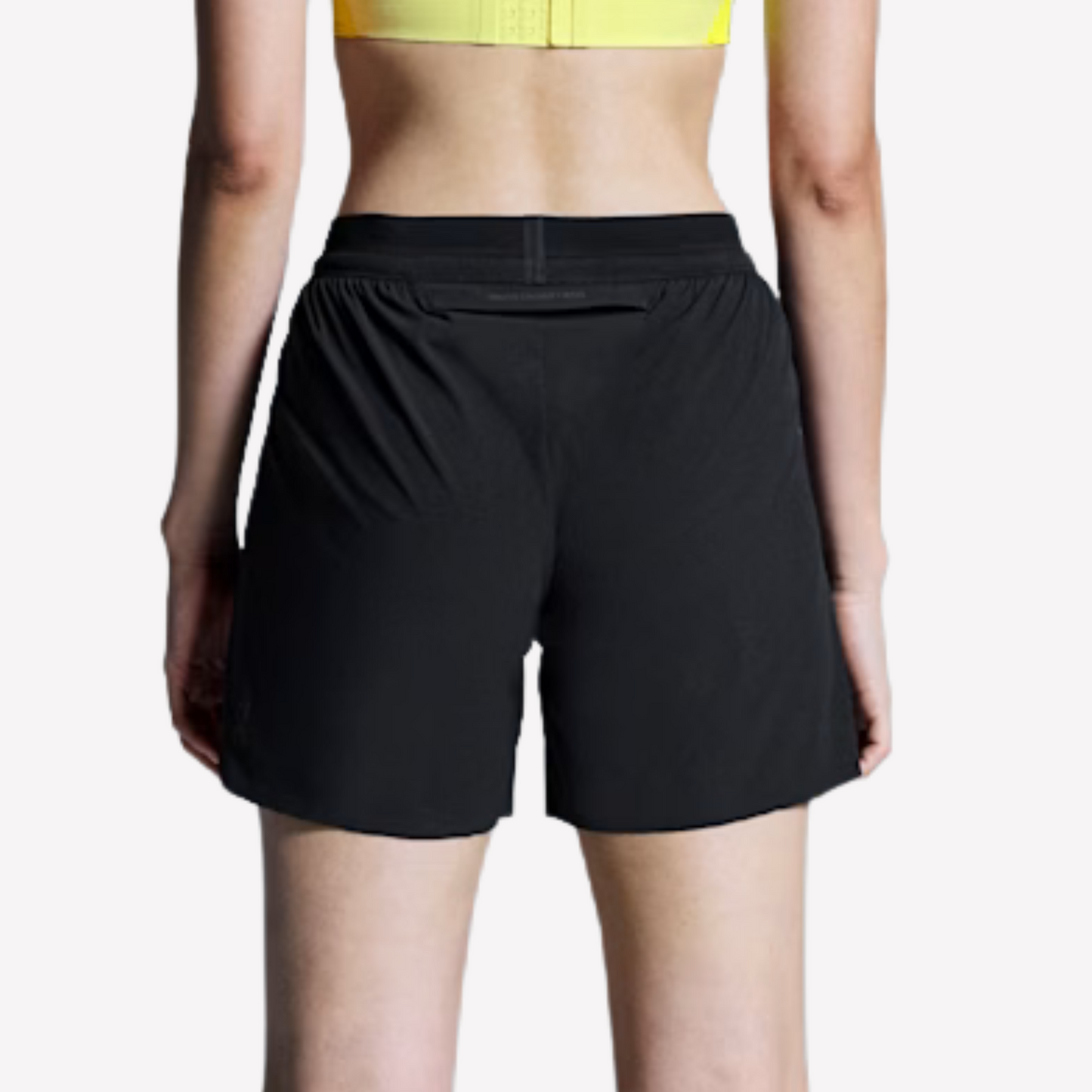 ON Women 5" Performance Shorts - Black