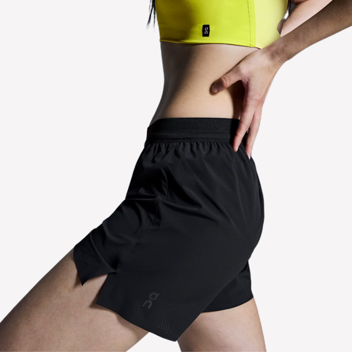 ON Women 5" Performance Shorts - Black