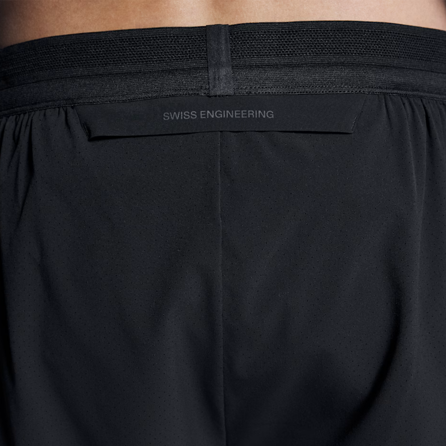 ON Men 5" Performance Shorts - Black