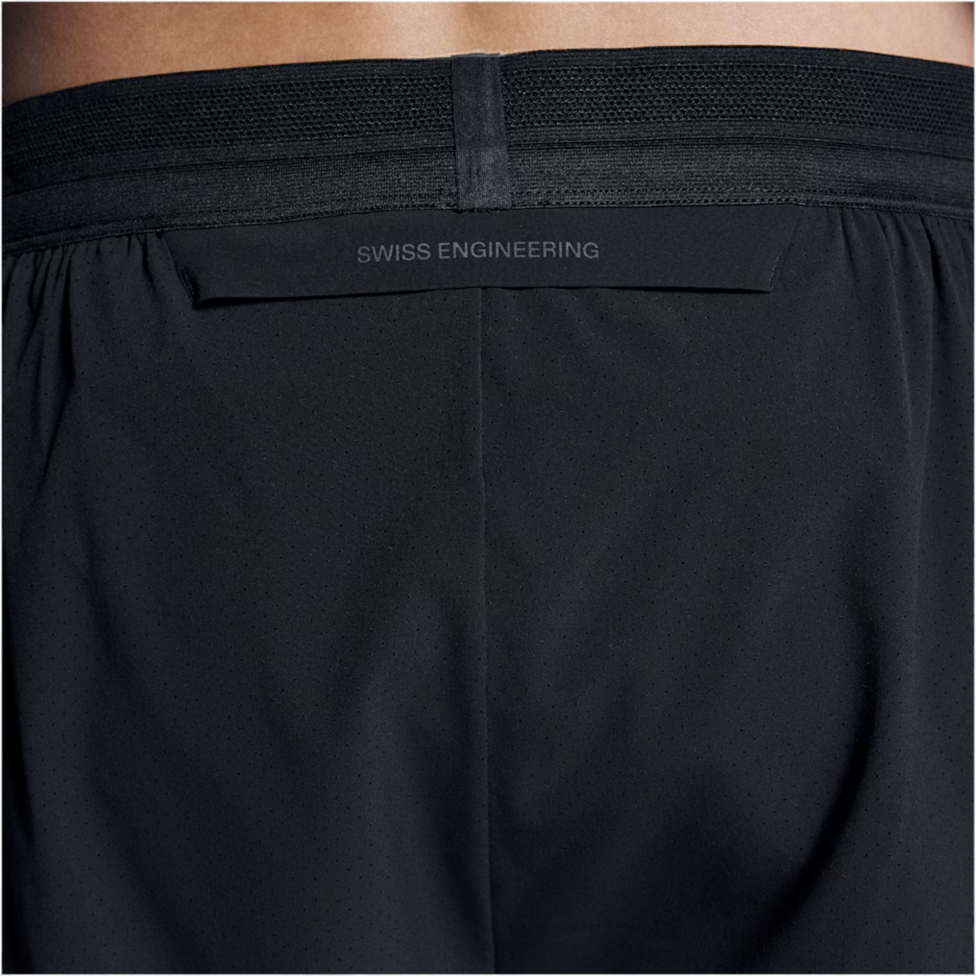 ON Men 5" Performance Shorts - Black