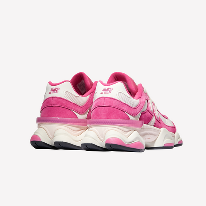 New Balance Women 9060 - Fuchsia Pink