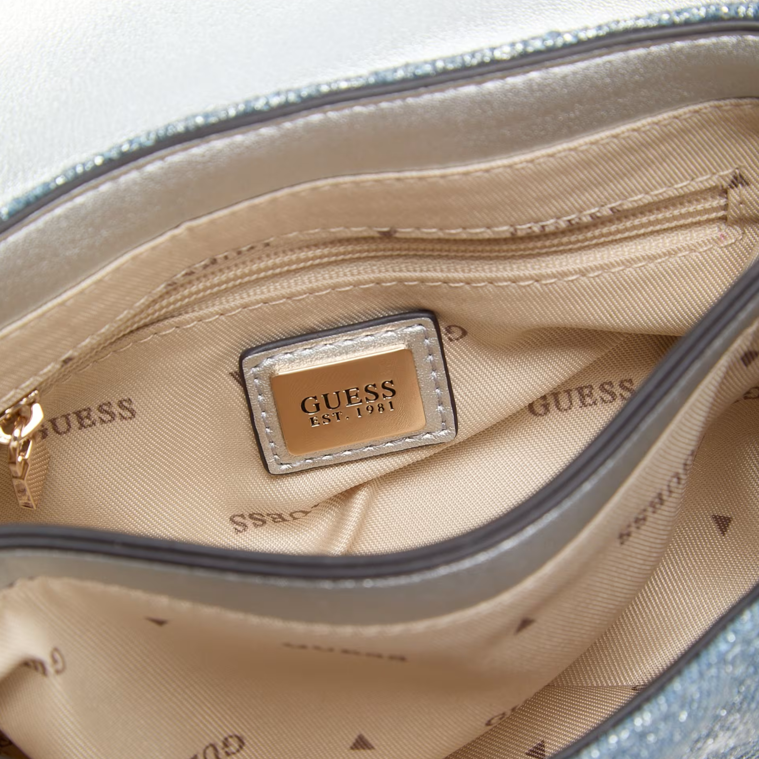 Guess Women Giully CrossBody Bag - Mtd