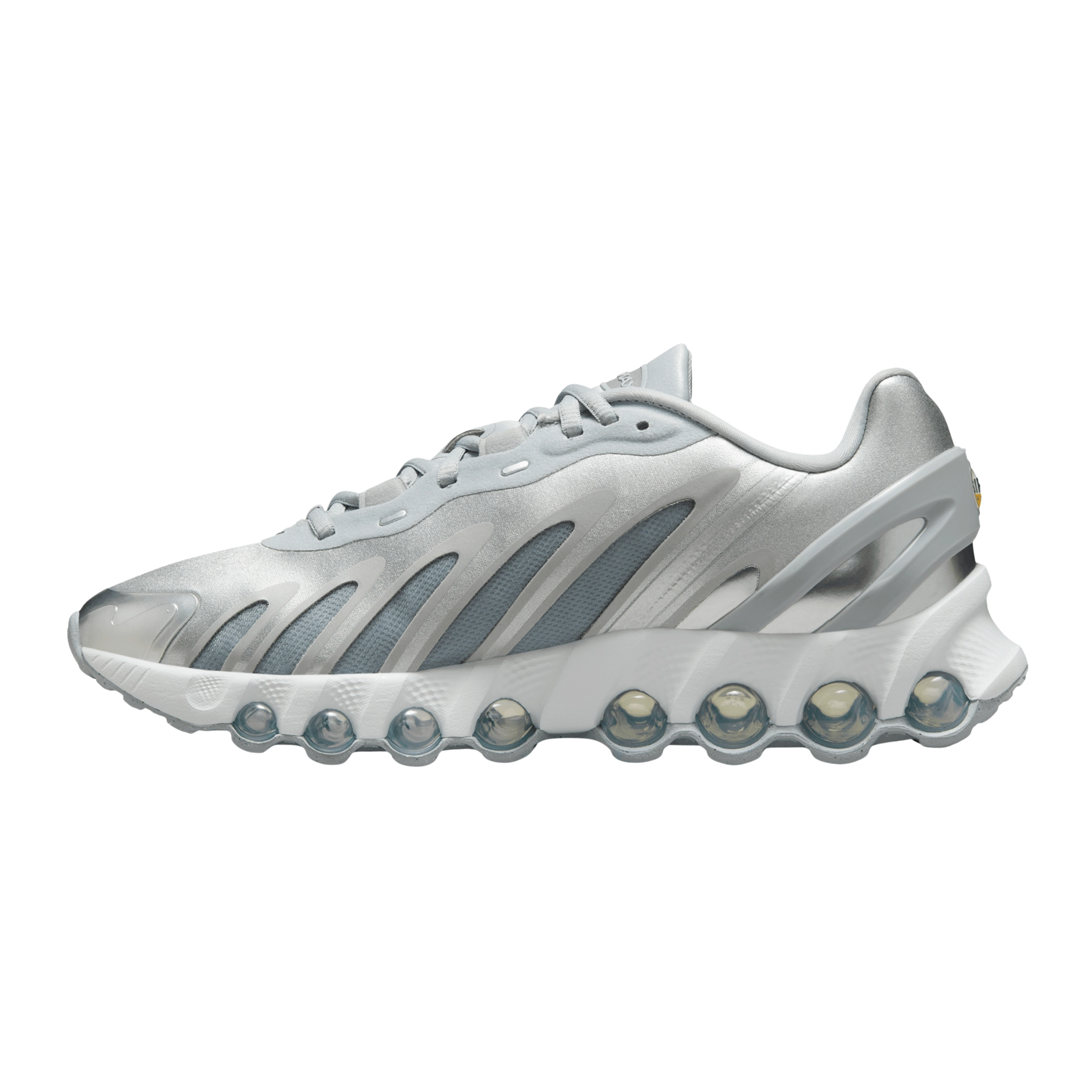 Nike Women's Air Max DN8 - Pure Platinum Metallic Silver