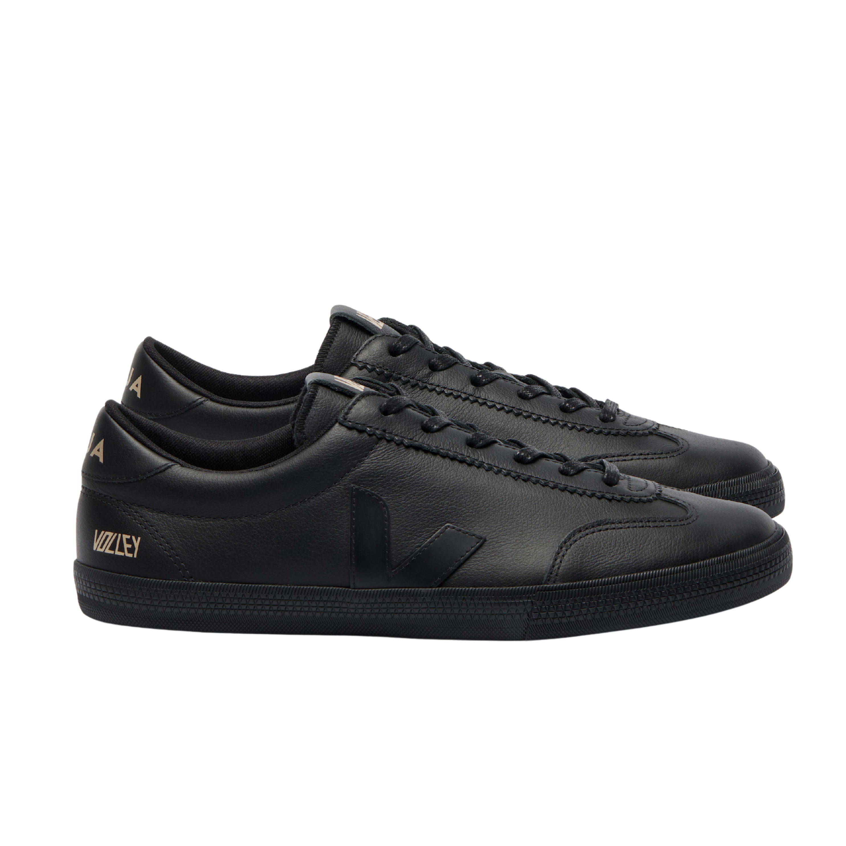 Veja Men Volley - Leather Full Black