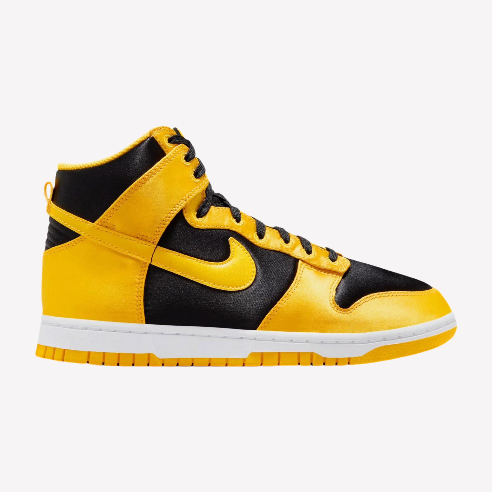 Gold nike shoes women clearance