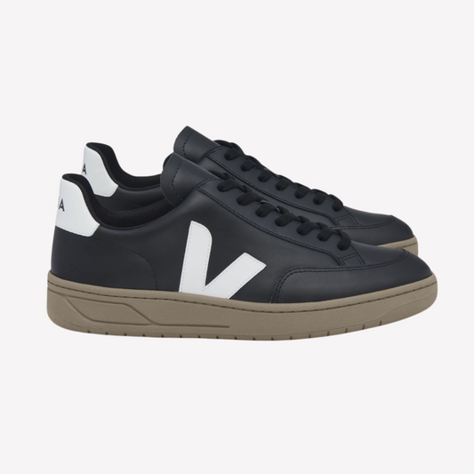 Veja Women V-12 - Black White Dune