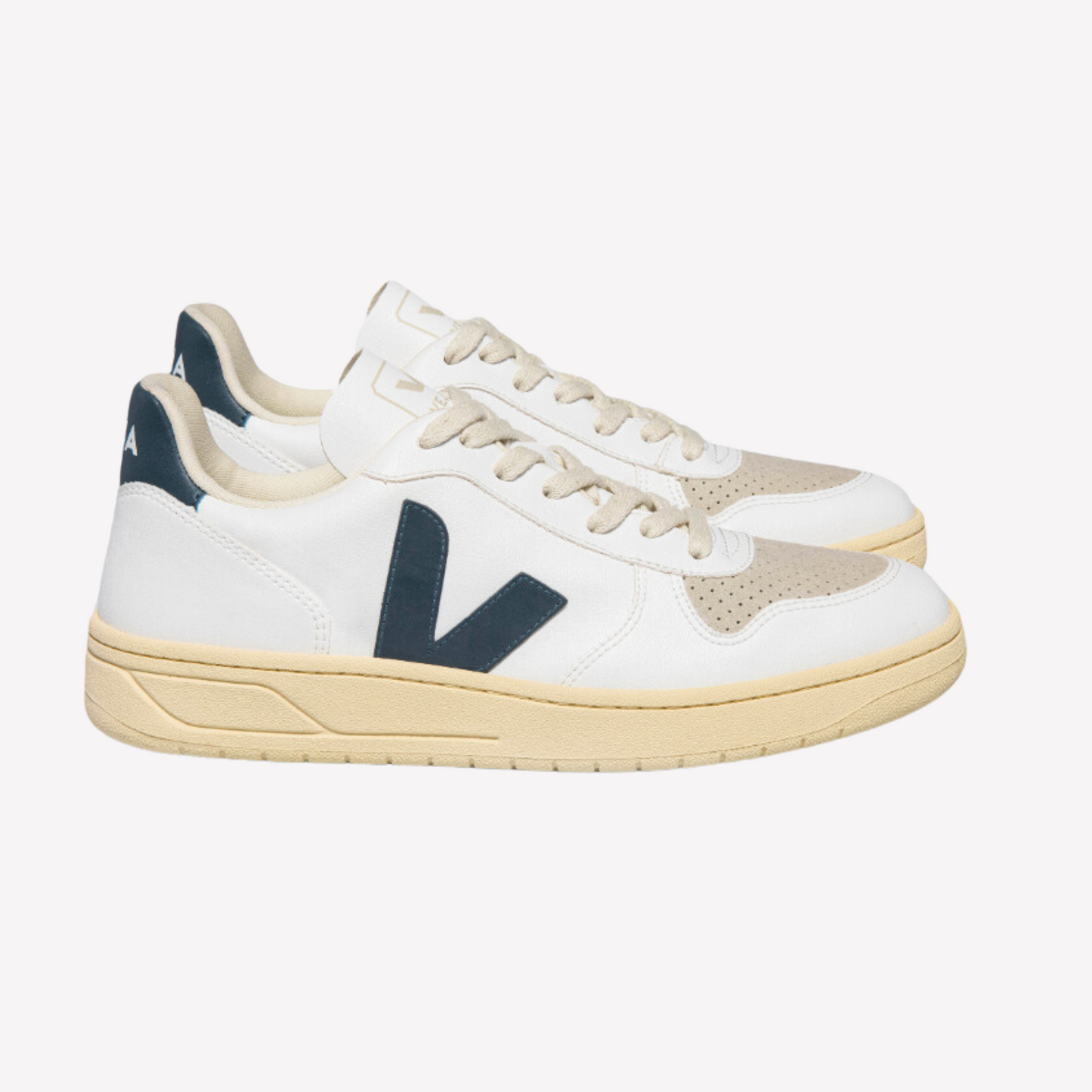 Veja Women V-10 - White California