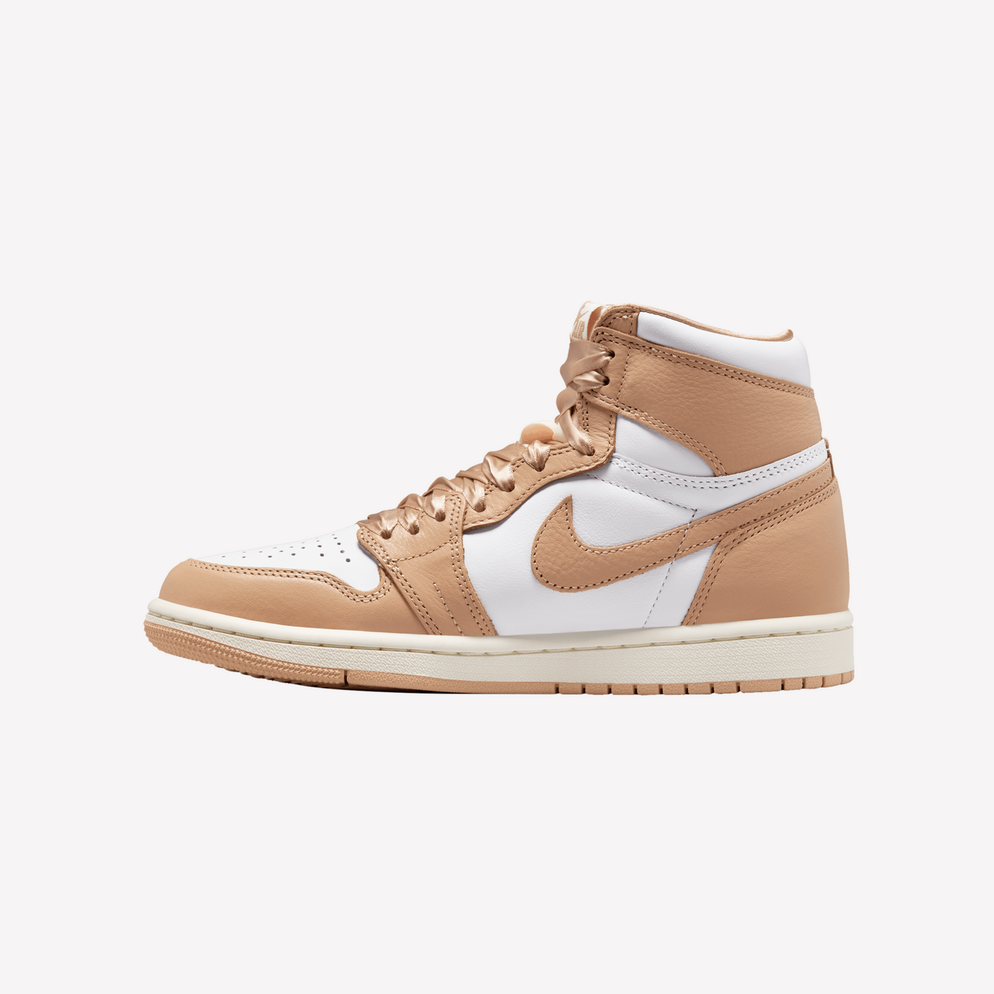 Nike Women s Jordan Retro 1 Hi OG V2 Prailine White