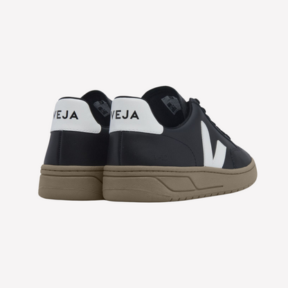 Veja Men V-12 - Black White Dune