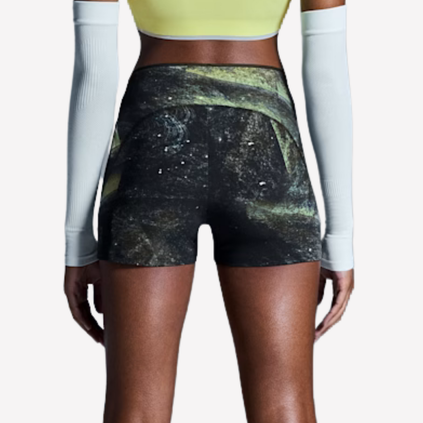 ON Women Race Tights Short - Black Limelight