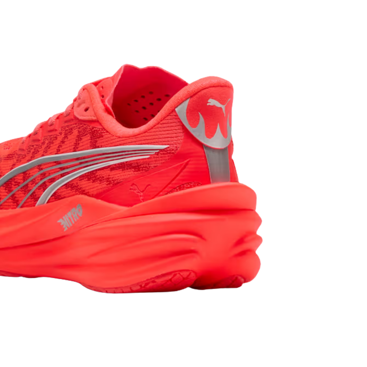 Puma Women Deviate NITRO™ 4 - Ultra Red Silver