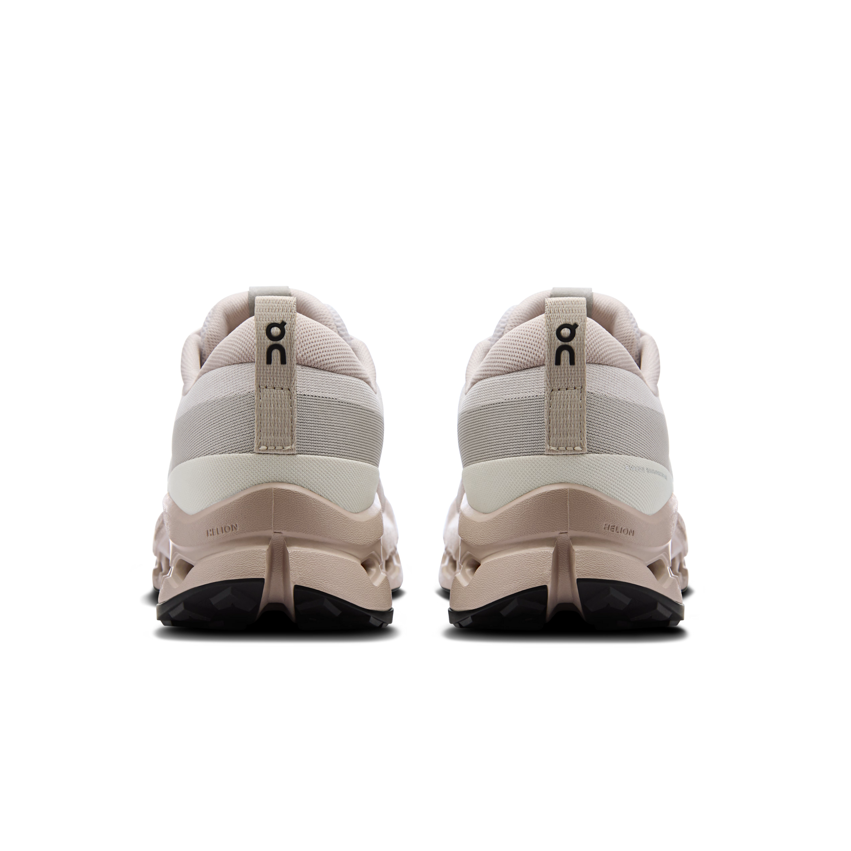 ON Men Cloudsurfer Trail 2 - Frost Truffle