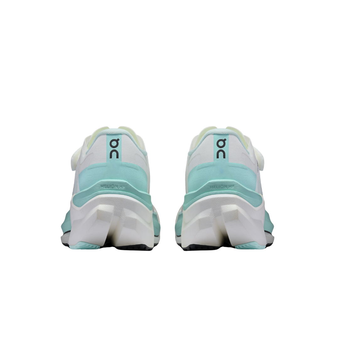 ON Women Cloud X Tempo Pro - White Celeste
