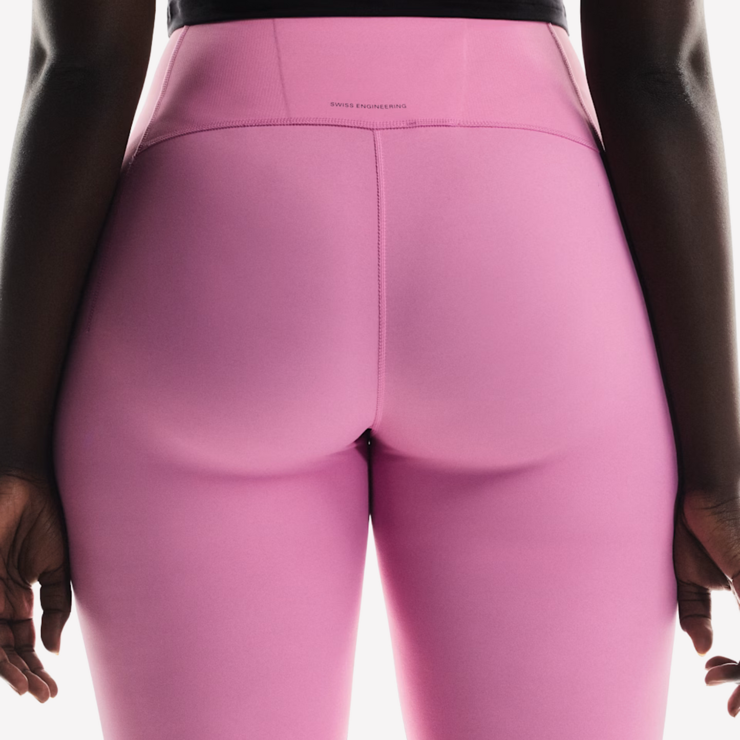 ON Women Studio Tights 7/8 - Raspberry