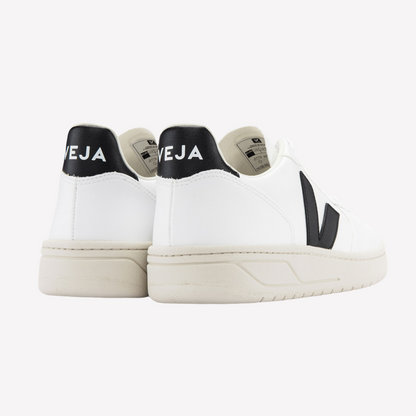 Veja Men V-10 - White Black