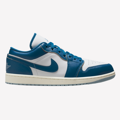 Nike Men's Air Jordan 1 Low SE - Blue