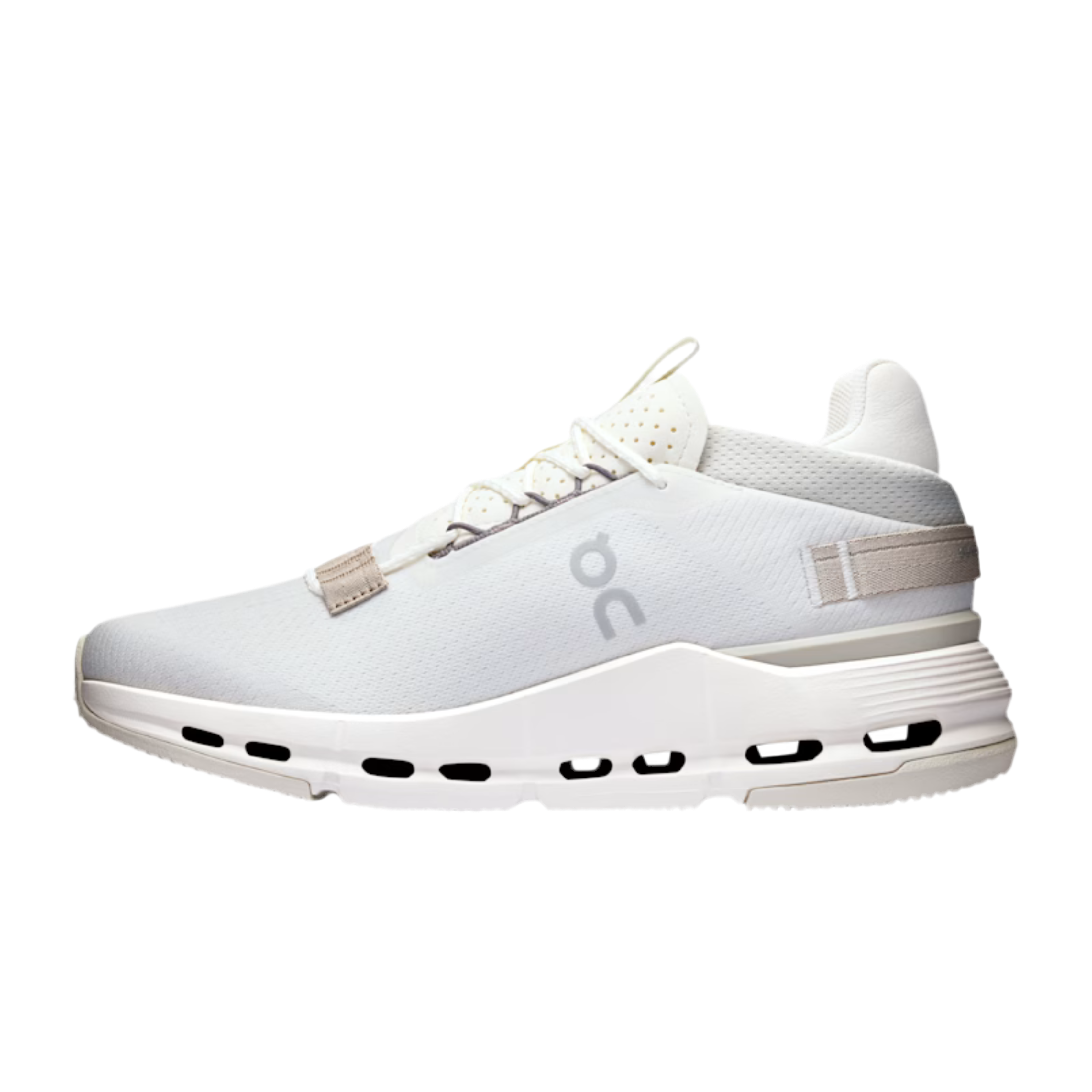 ON Women Cloudnova 2 - Ice Sand